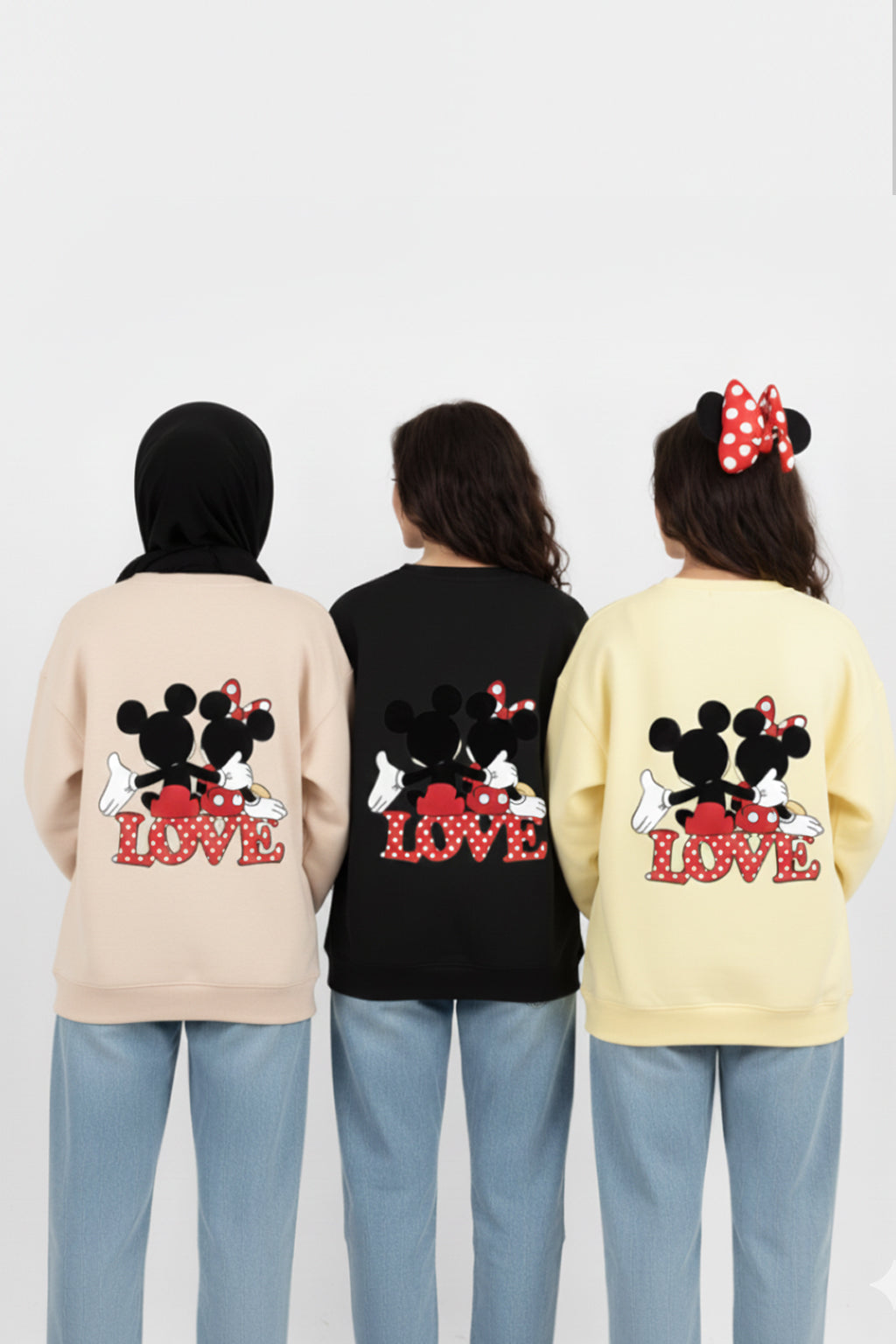UniTee "Valentine's Edition" Sweatshirt – Cozy Love in Every Detail ✨